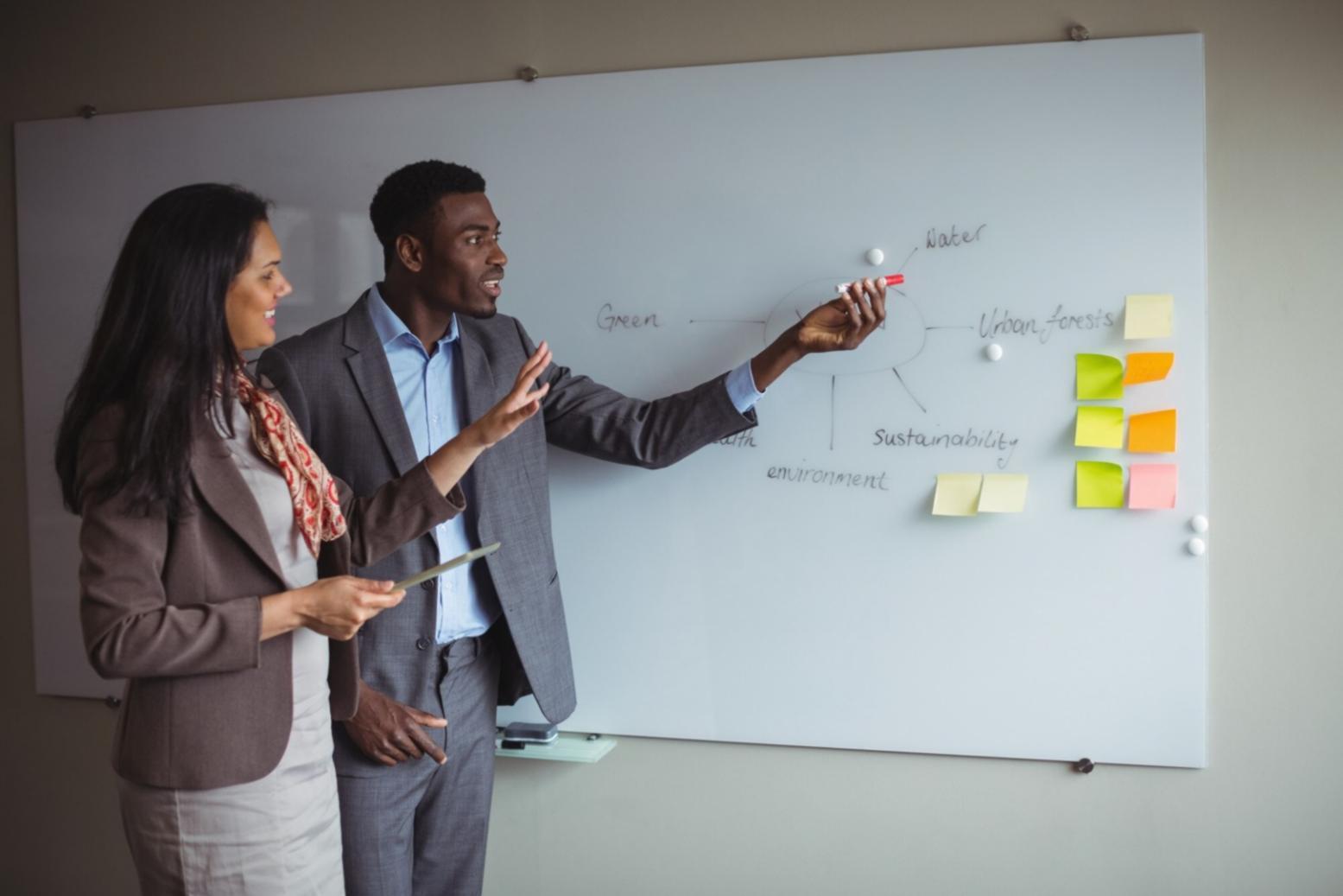 Construction progressive de compétences en prévision financière